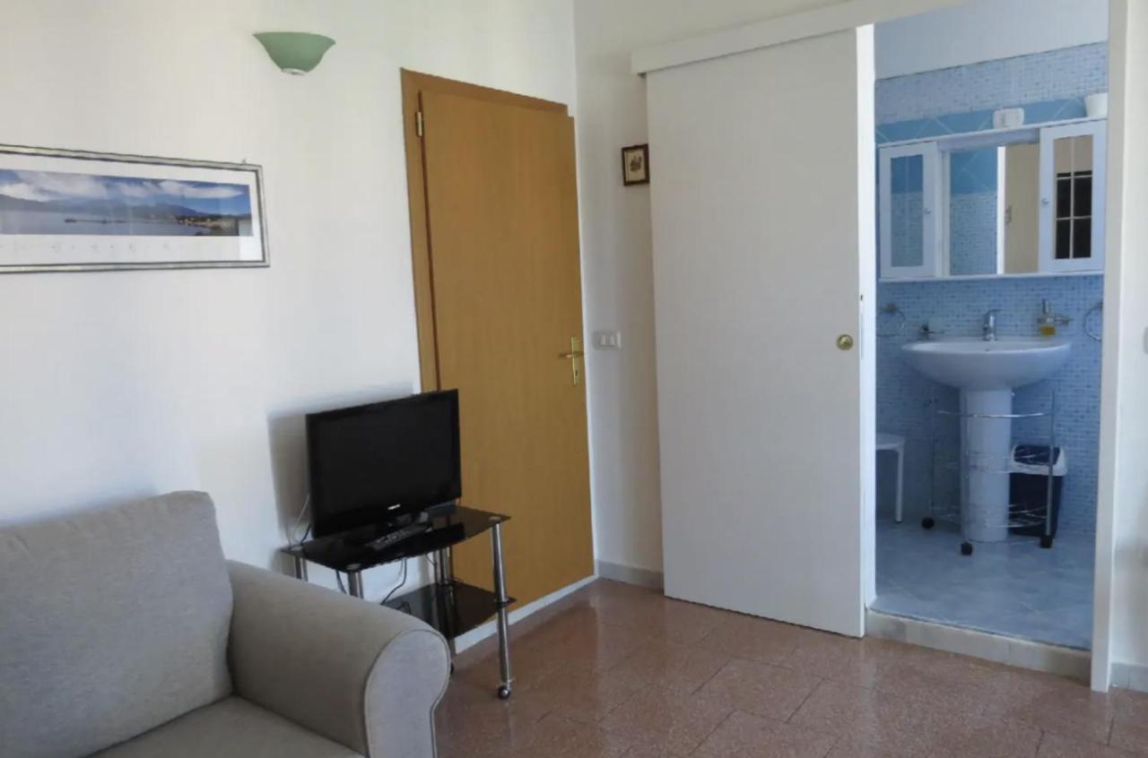 Lovely Flat In Northern Sardinia Valledoria  Exterior foto